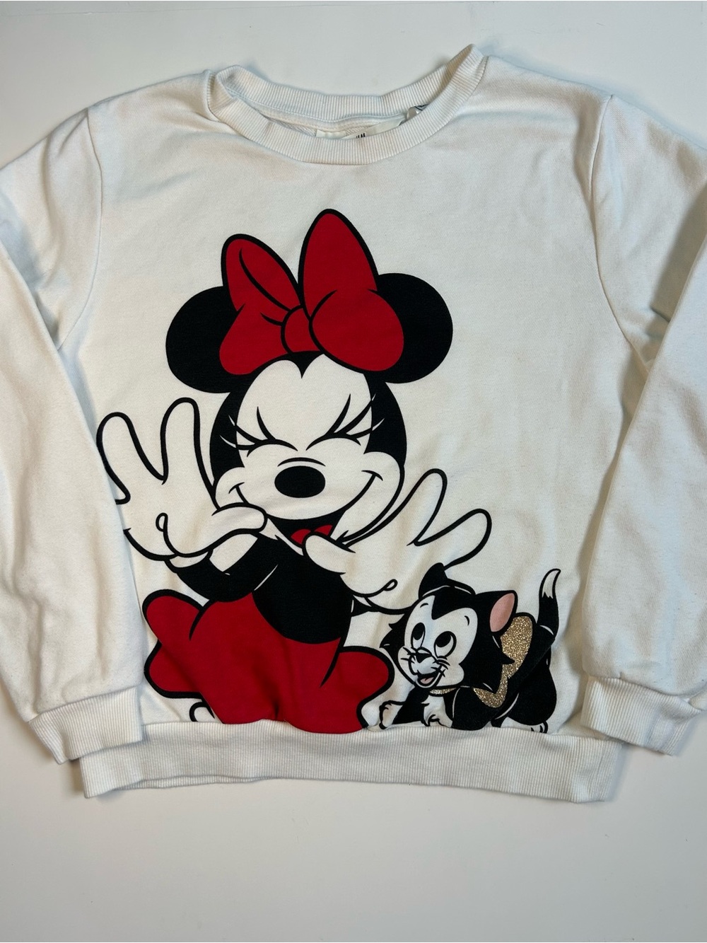H&M + Minnie Mouse Graphic Sweatshirt with Red Accents - Kids